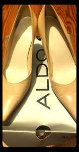 👠***shoe sale***  Aldo brown pumps